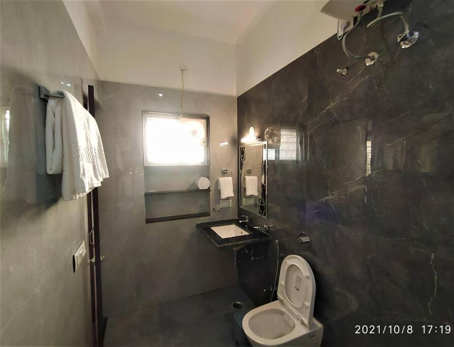 Nine Hill Villa - 2Bhk Private Villa With Pool Udaipur Exteriör bild